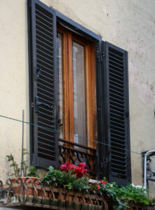 Persiana Tempered Steel