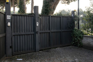 Cancello Tempered Steel